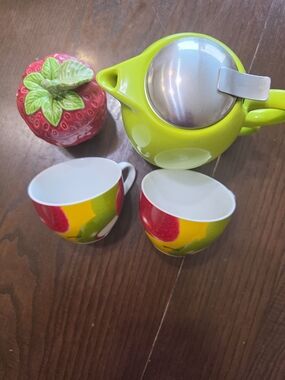 Bright Green Ceramic Tea Set with Fruit Accent Cups